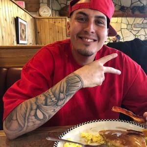 Meet your Posher, Kenyon